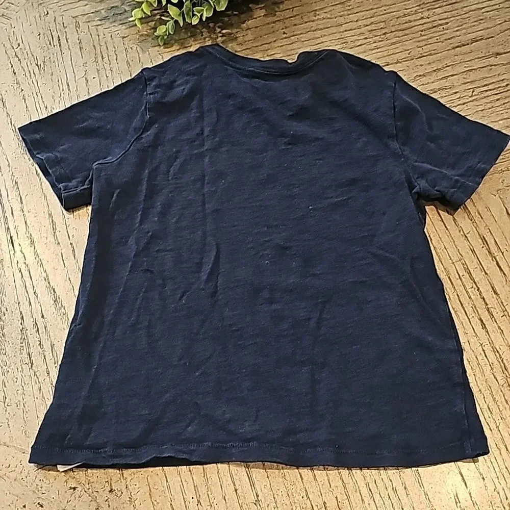 Gap shark sequin t shirt size S boys navy